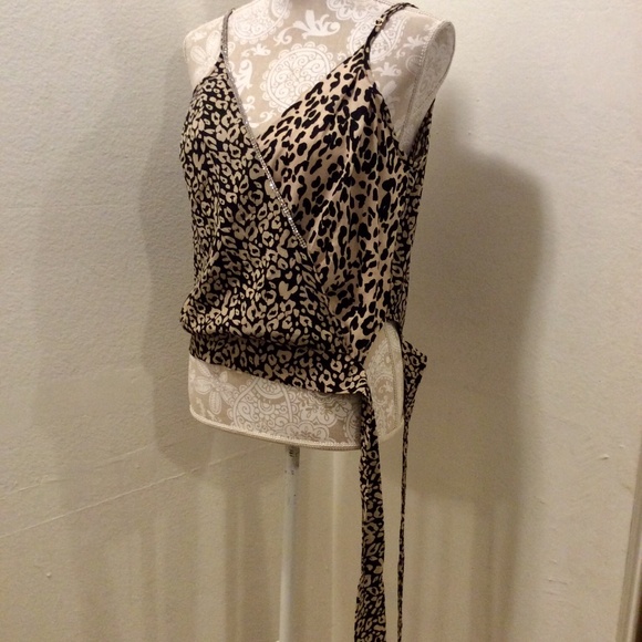 Honey Punch Beige  Leopard Print With Diamonds Size M - Picture 9 of 9
